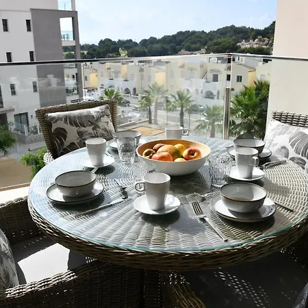 Апартаменты Luxurious Flat & Private Rooftop In Villamartin Orihuela Costa