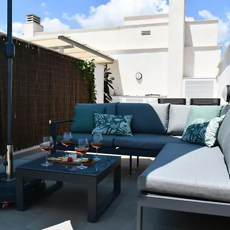 Luxurious Flat & Private Rooftop In Villamartin Orihuela Costa Appartement *